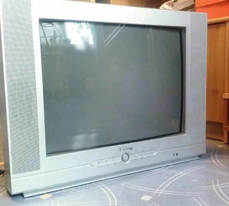 Lg 24tl520v-pz. Scarlett телевизор. Телевизор hisense 43a5730fa. Panasonic tx-65hzr1000. Телевизор elenberg 2011.