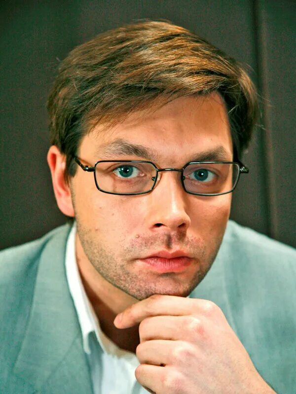 Звезда сериалов Дорожкин стал жертвой обмана экс-участниц "Дома-2" - NEWS.ru - 0
