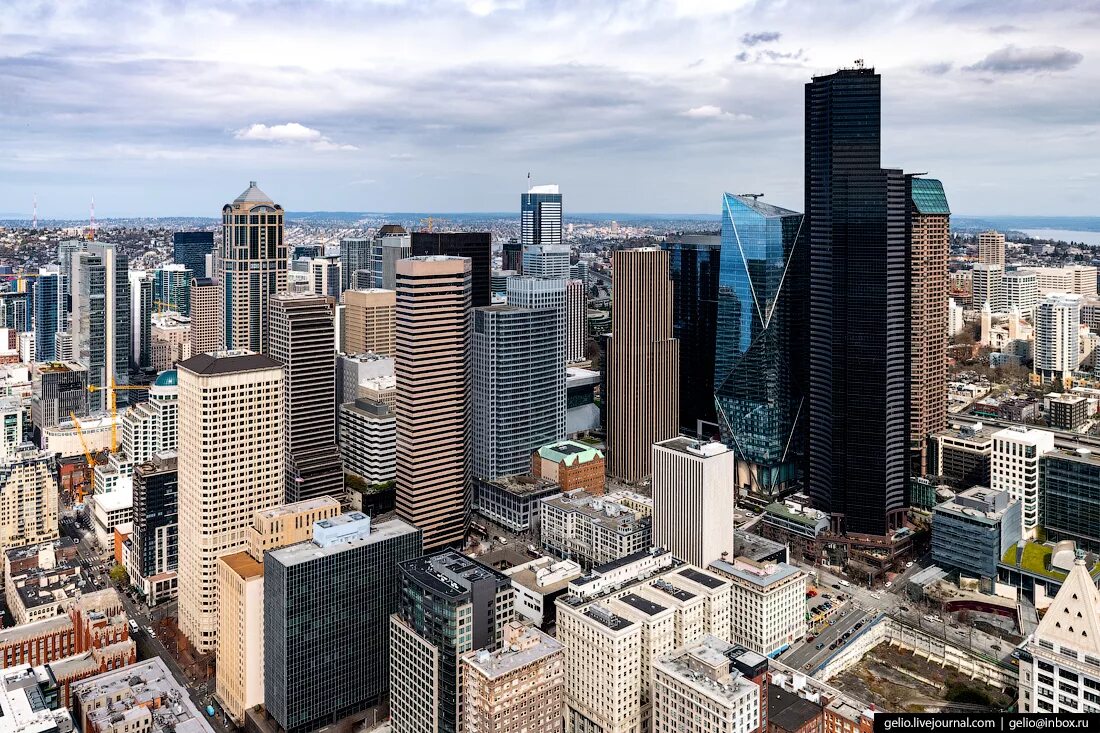 Три крупных города сша. Сиэтл здание Columbia Center. Сиэтл центр города. Америка город Сиэтл. Высокое здание Сиэтл Колумбия центр.