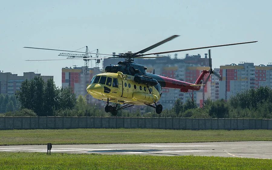 Вертолет видео песни. Ми-8амт. Вертолёт ми-8амт. Mi 8 AMT вертолет. Вертолет ми 8 ЮТЭЙР.