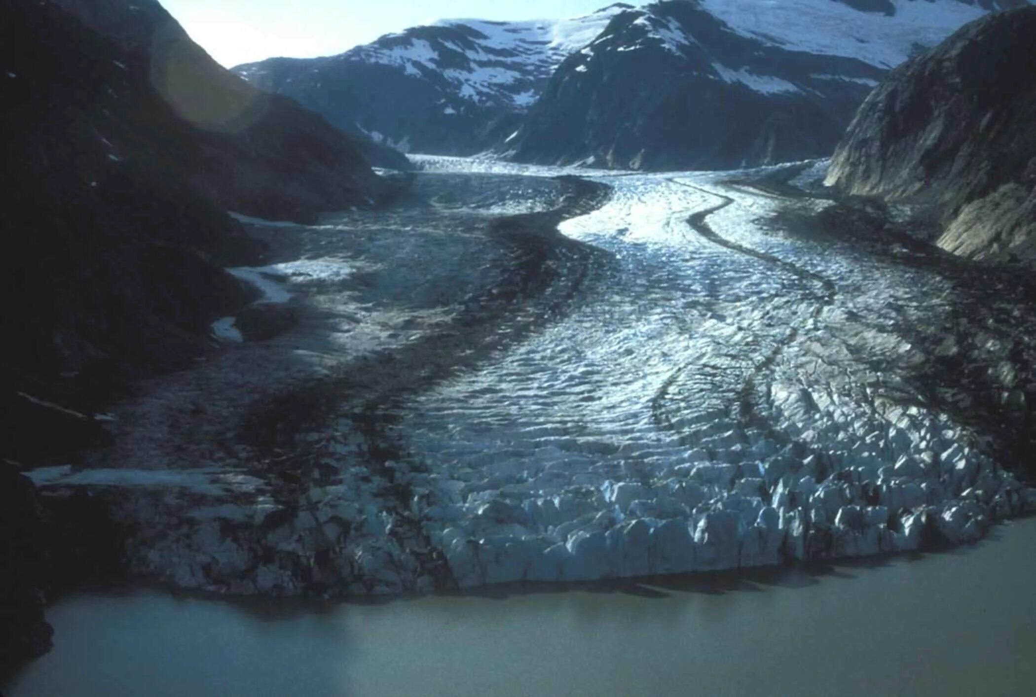 Ледник Дорошина Аляска. Юго-Восточная Аляска. Наступление ледников. Движение ледника.