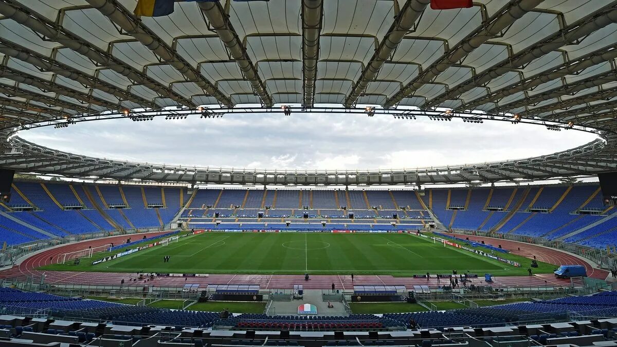 Стадион "Олимпико" в Риме, Италия. Стадион Олимпико Рим. Stadio Olimpico стадион.