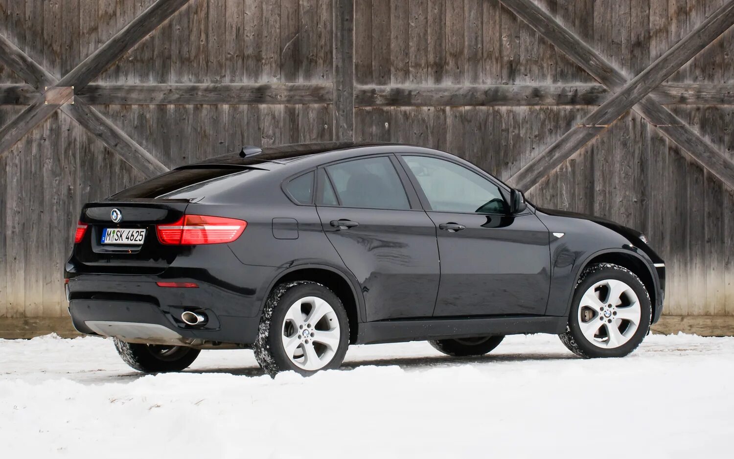 BMW x6 2011. БМВ x6 2000. BMW x6 хэтчбек. БМВ х6 м 2011.