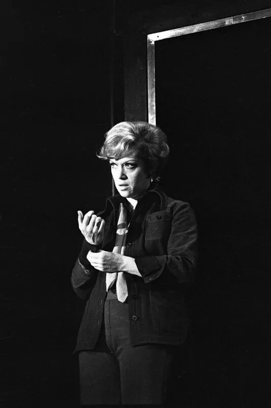 Алиса фрейндлих сейчас 2023. Алиса фрейндлих 2021. Алиса фрейндлих сейчас 2021. Алиса фрейндлих интервью. Алиса фрейндлих сейчас 2022.