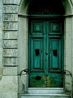 Travel doors