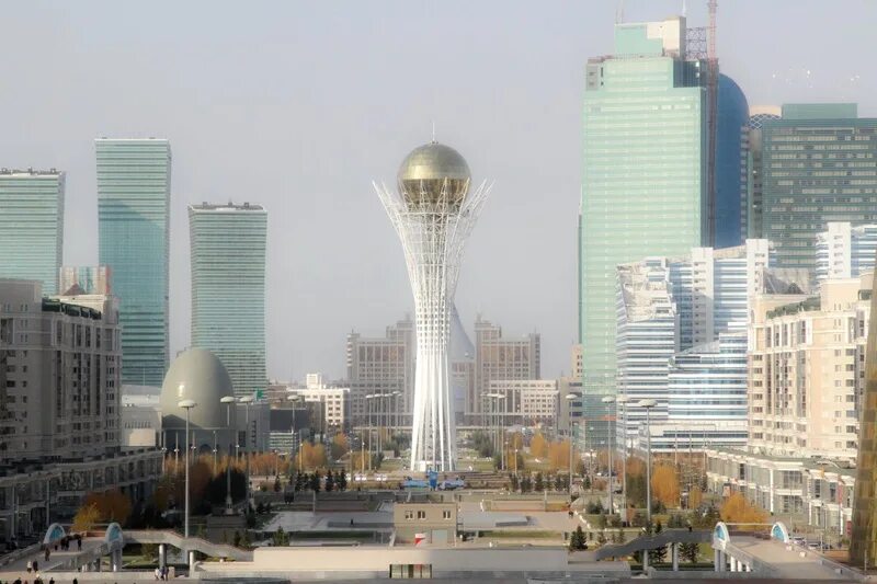 Астана жители. Астана население. Левобережье Астаны. Жители Астаны в городе.