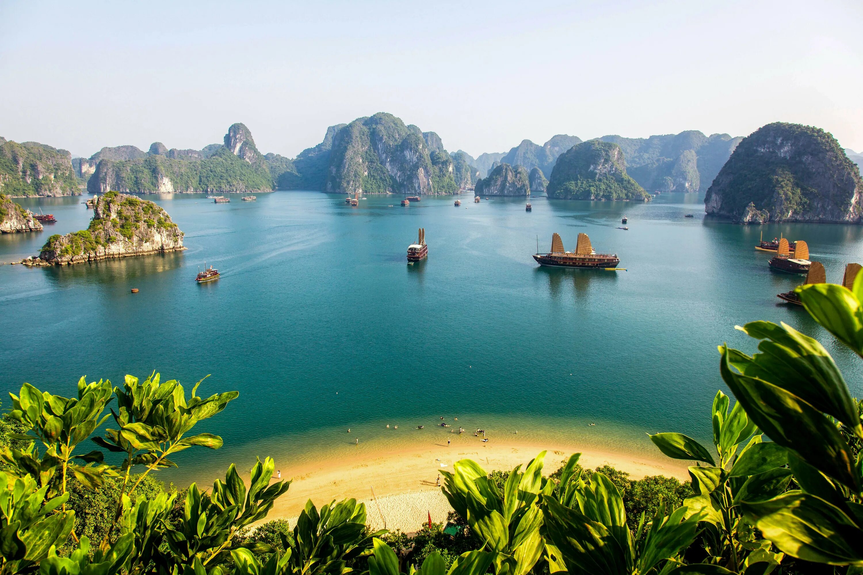 Остров катба вьетнам. Вьетнам halong bay. Лучшие острова вьетнама. Лучшие острова вьетнама. Лучшие острова вьетнама.