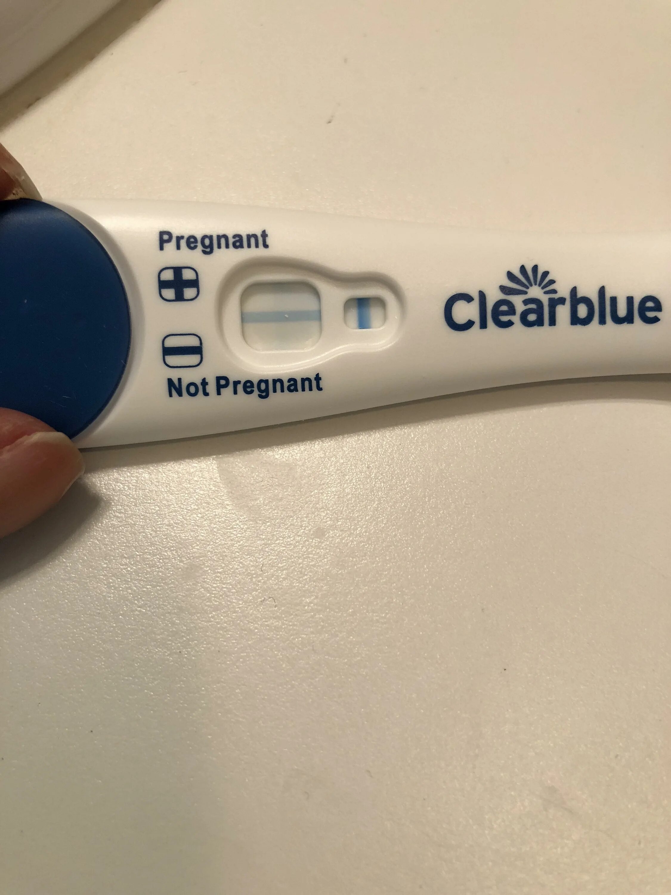 Тест клеар блю струйный. Тест на беременность clearblue. тест клеар блю. струйный тест на беременность clearblue. тест клеар блю положительный.