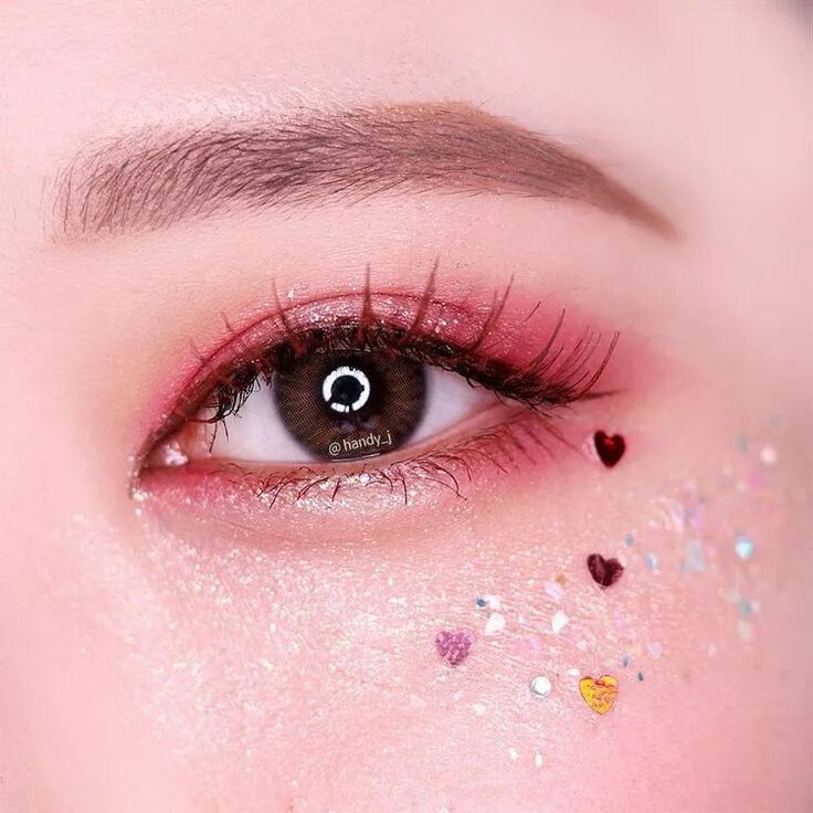 Корейский розовый макияж 15 Maquillajes estilo barbie para sentirte 'fantastic' y no 'plastic' No eyeline