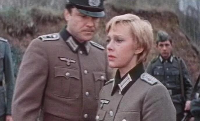 Небесный тихоход тимошенко 1945. Александр збруев шел четвертый год войны. Шел 4 х. Шёл четвёртый год войны фильм. Людмила савельева шел четвертый год войны.