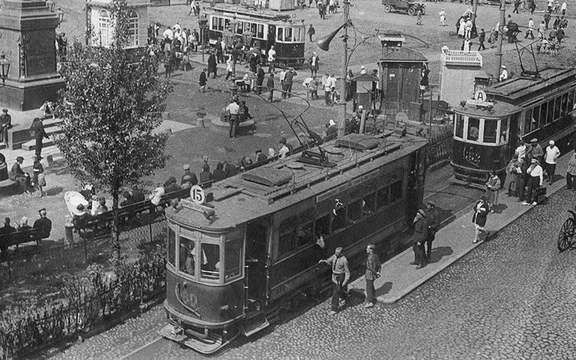 6 октября 20 года. Москва трамвай в 1920е. Трамвай 1910 года Москва. Тверской бульвар 1930. Москва 1920-е.