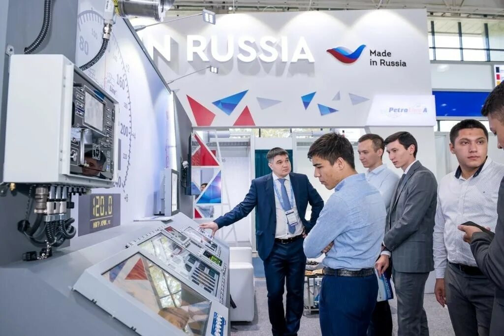 В доме-музее виктора васнецова (третьяковская галерея). Выставка васнецова в спб в 2023. Выставка васнецова в спб в 2023. Выставка васнецова в москве в третьяковской галерее. Выставка васнецова в спб в 2023.