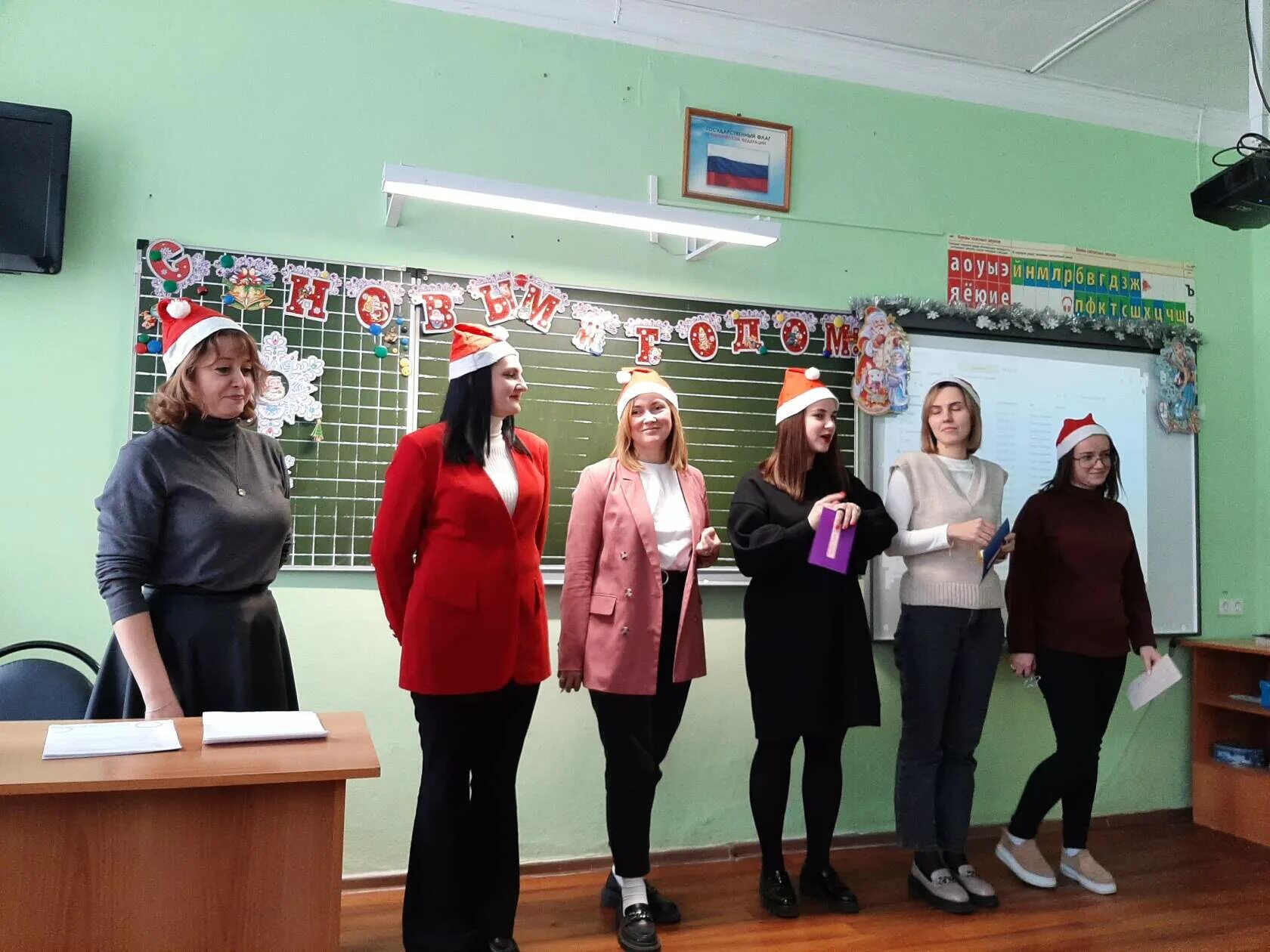 Содержание профстандарта педагога. Стандарт педагога психолога. Профессиональный стандарт образовательный ориентир школы. Причины введения профессионального стандарта педагога. Профессиональный стандарт педагога.