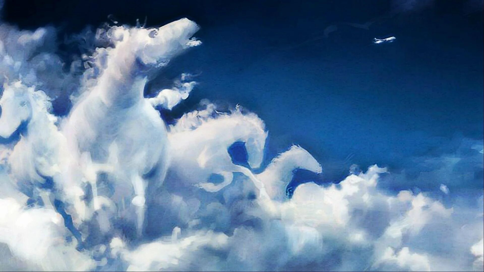 Растаявший в небесах. Облака. Облака в виде лошадей. Небесные лошади. Облако в форме лошадки.