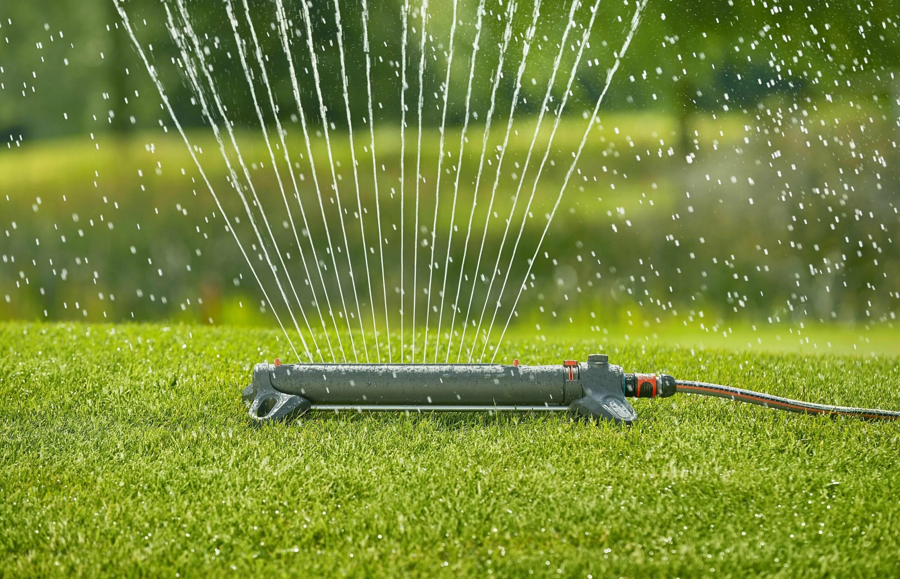 Дождеватель для полива gardena. Gardena aquazoom. дождеватель gardena aquazoom. дождеватель gardena aquazoom l 18714-20. дождеватель aquazoom comfort 2502 gardena.