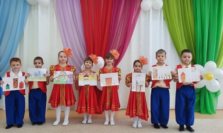 детский парк в новошахтинске. день рождения г. новошахтинск рисунки детей. с днем города новошахтинск. городские ребята.