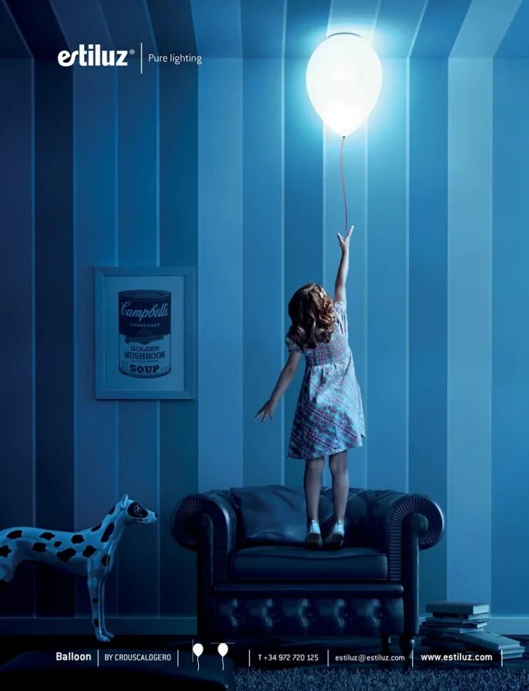 Много лампочек. Philips hue lightstrip plus. Philips hue диодная лампа. Включи освещение больше. Лампа в темноте.