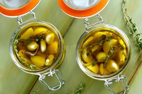 Чеснок в масле в банке