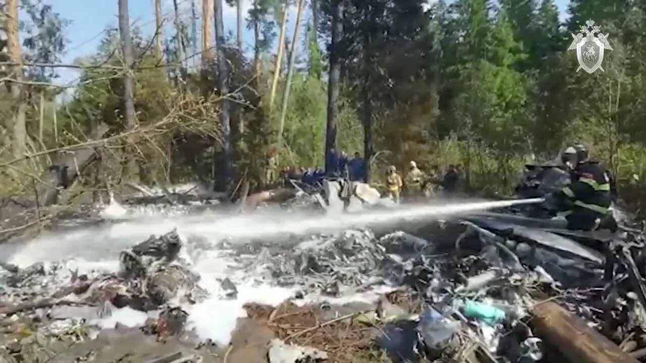 Крушение военно транспортного самолета. Крушение самолета в Подмосковье ил 112. Катастрофа ил-112в в Кубинке. Ил 112 упал в Подмосковье.