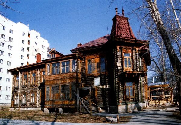 дом агафуровых сакко и ванцетти 28. сакко и ванцетти 28. дом агафуровых сакко и ванцетти 28. сакко и ванцетти, 97. улица сакко и ванцетти дом с болотом.