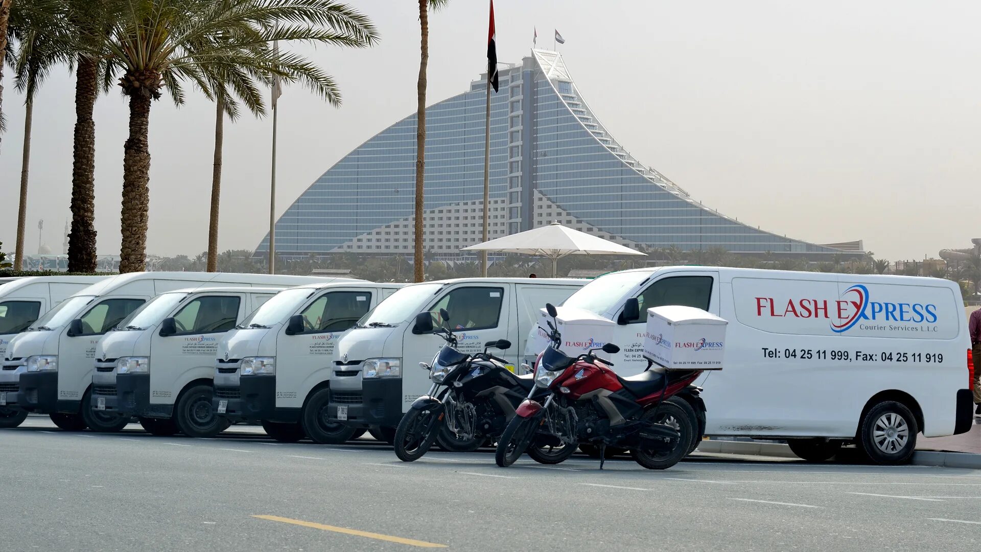 Flash express thailand. Buffalo courier-express. Флэш экспресс. Express flash. Express flash.