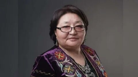 Құрыш киген жалаңаш қыздардың суреттері