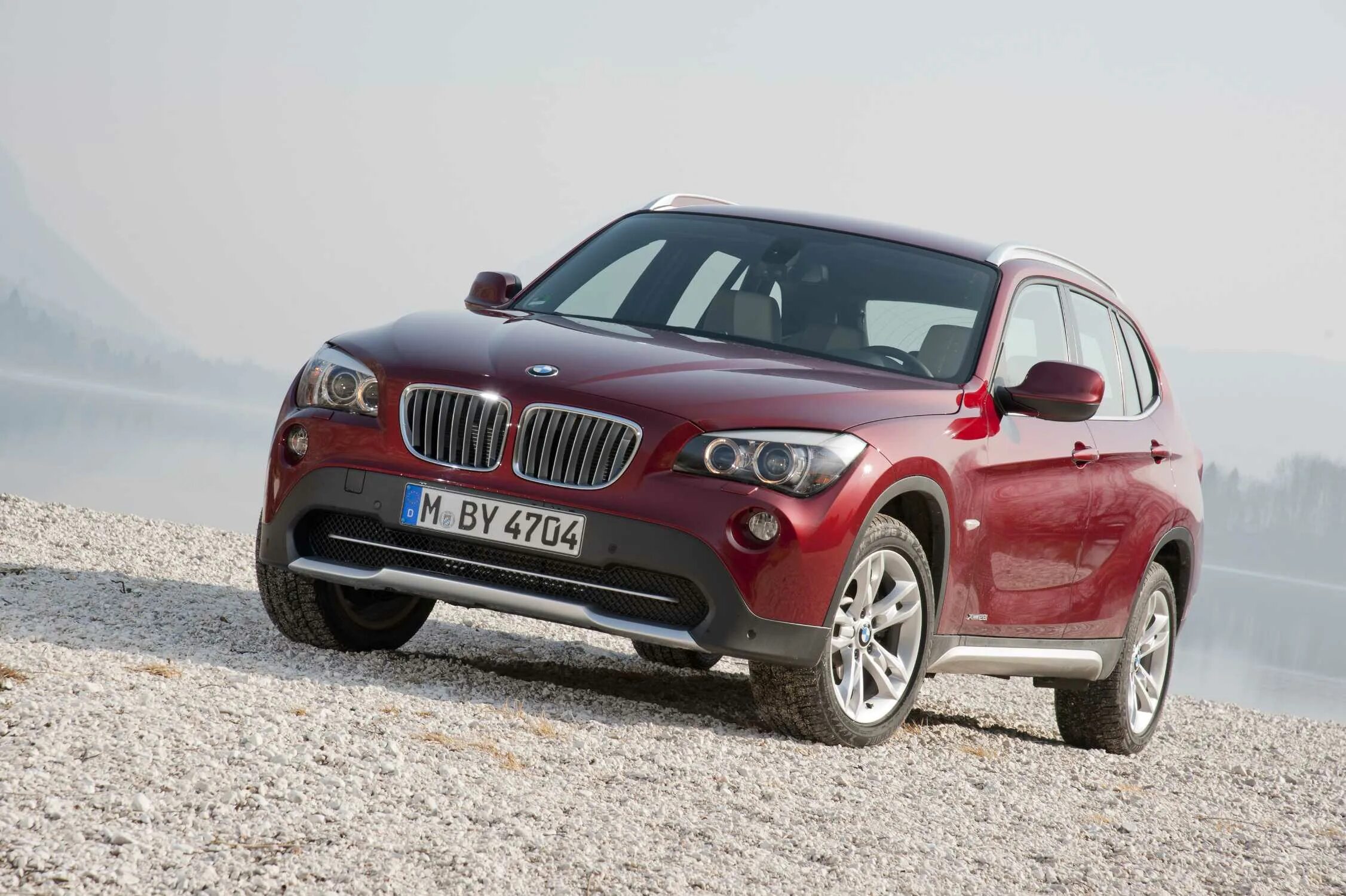 БМВ x1 2012. BMW x1 красная. БМВ х1 2011. БМВ х1 красная.