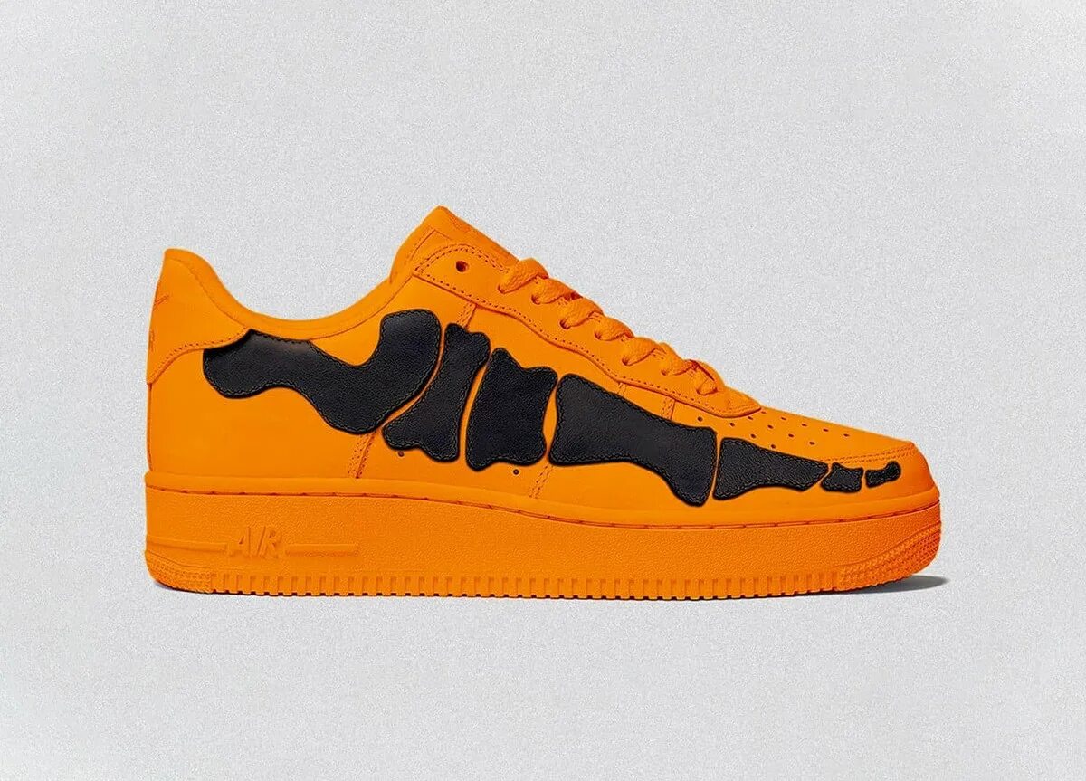 Nike air force 1 07 skeleton. Af1 Skeleton Orange. Nike Skeleton Orange. Оранжевые форсы со скелетом. Найк Хэллоуин 2020.