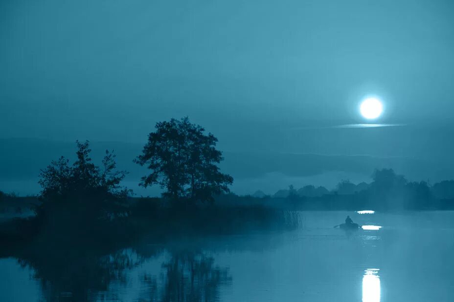 Ночной пейзаж. Лунная ночь. Река ночью. Озеро ночью.