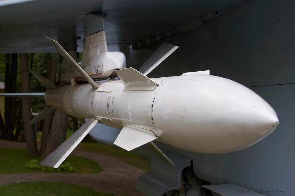 Ракета воздух воздух р 27 эр. Р-27 авиационная ракета. Р-27т1. Ракета воздух воздух р27. 102 2021.