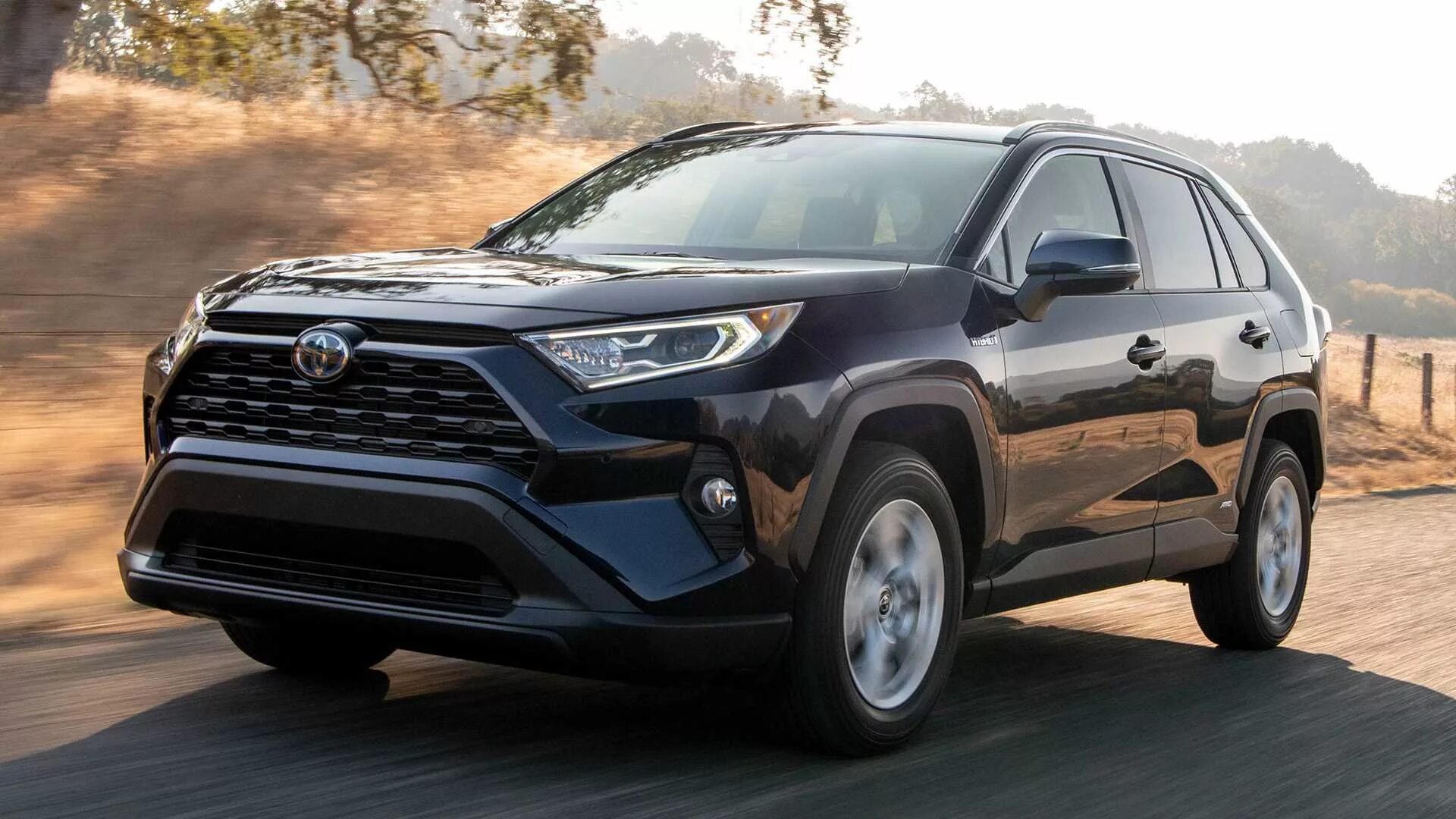 Купить машину 2019 года. Toyota rav4 2021. Toyota rav4 2019. Новый Toyota rav4 2021. Toyota rav4 2020.