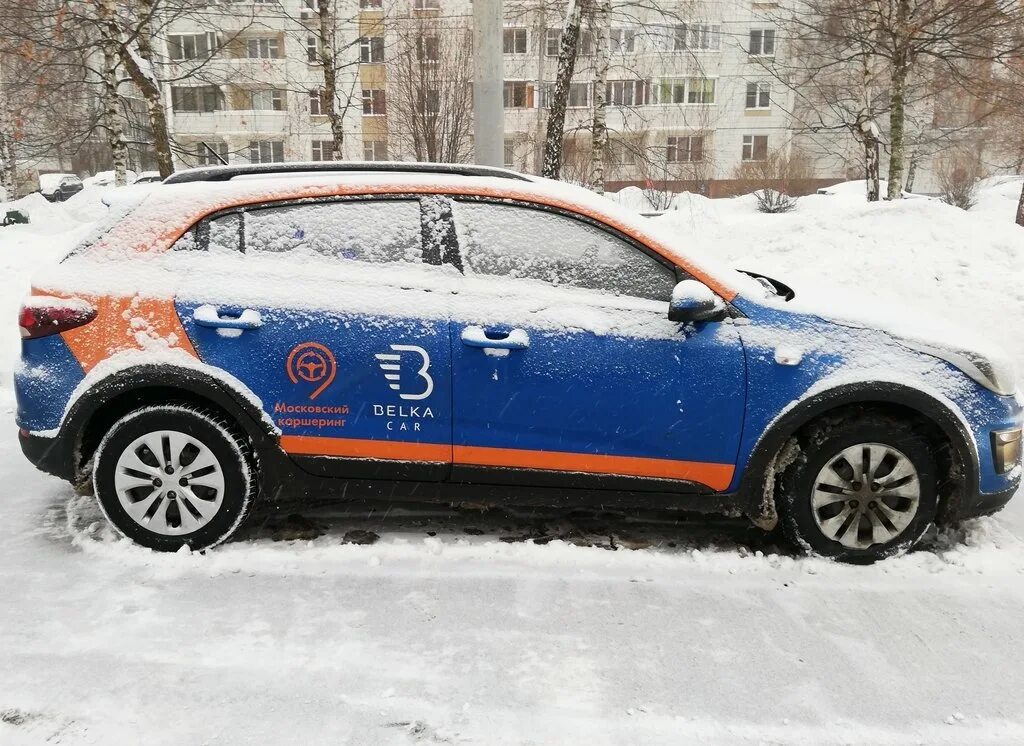 Московский каршеринг солярис. Каршеринг chery. Тойота камри делимобиль. Ниссан альмера каршеринг. Делимобиль бмв 320.