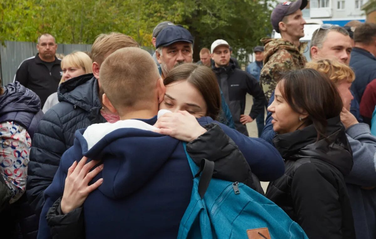 Нужна ли мобилизация в 2024. Мобилизация. Призыв мобилизация. Российская молодежь. Мобилизация 2022.