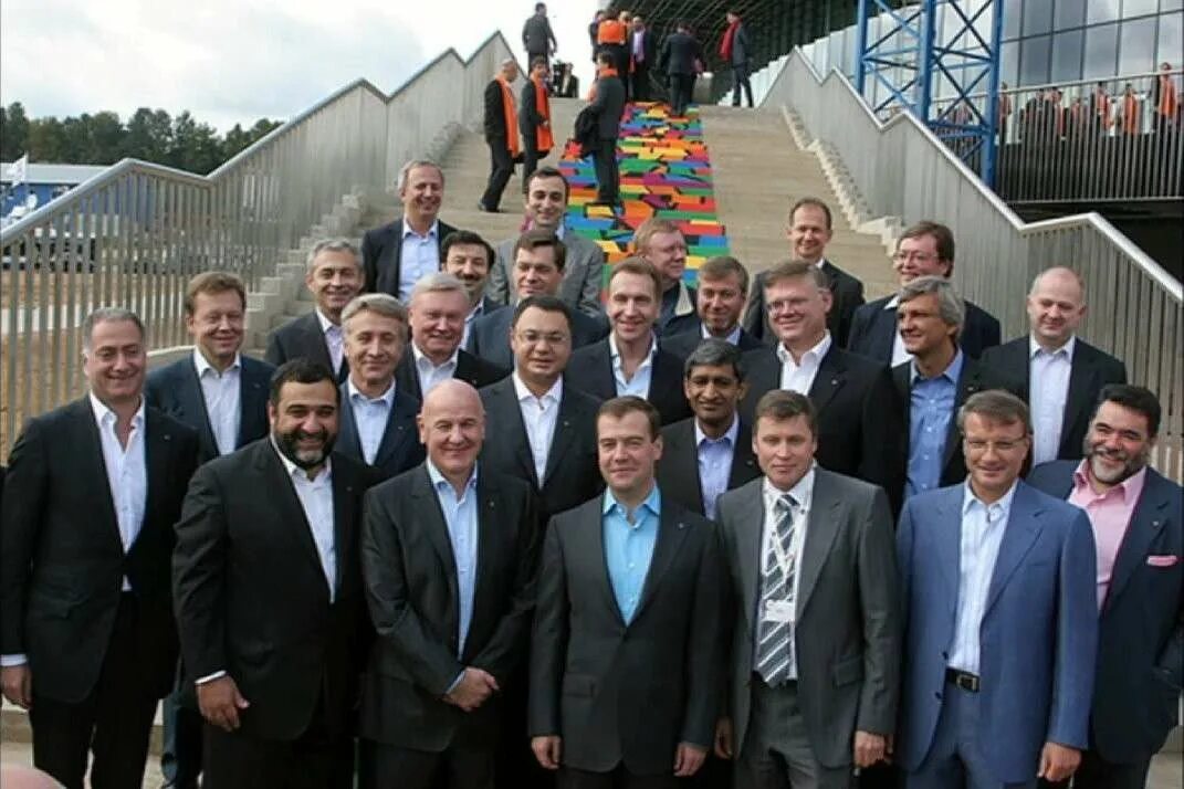 Правящая элита россии. Политическая элита росс. Политическая элита россии. Политическая элита. Правящая элита россии.