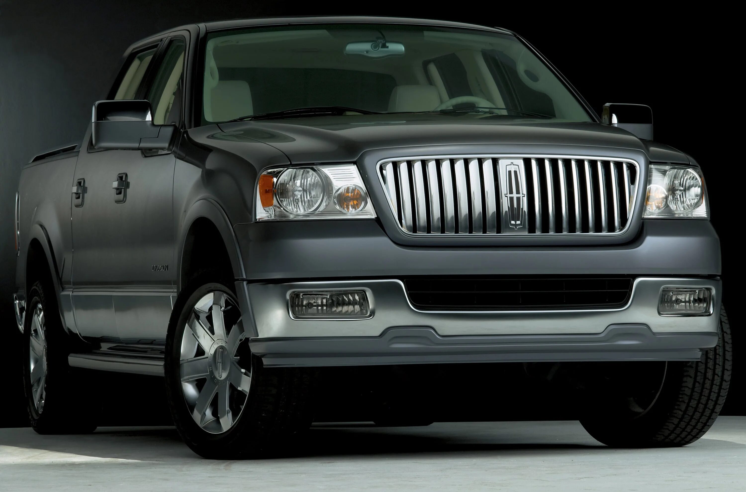 Полное название машин. Lincoln Mark lt 2006. Lincoln Mark lt 2008. Lincoln Mark lt 4wd.