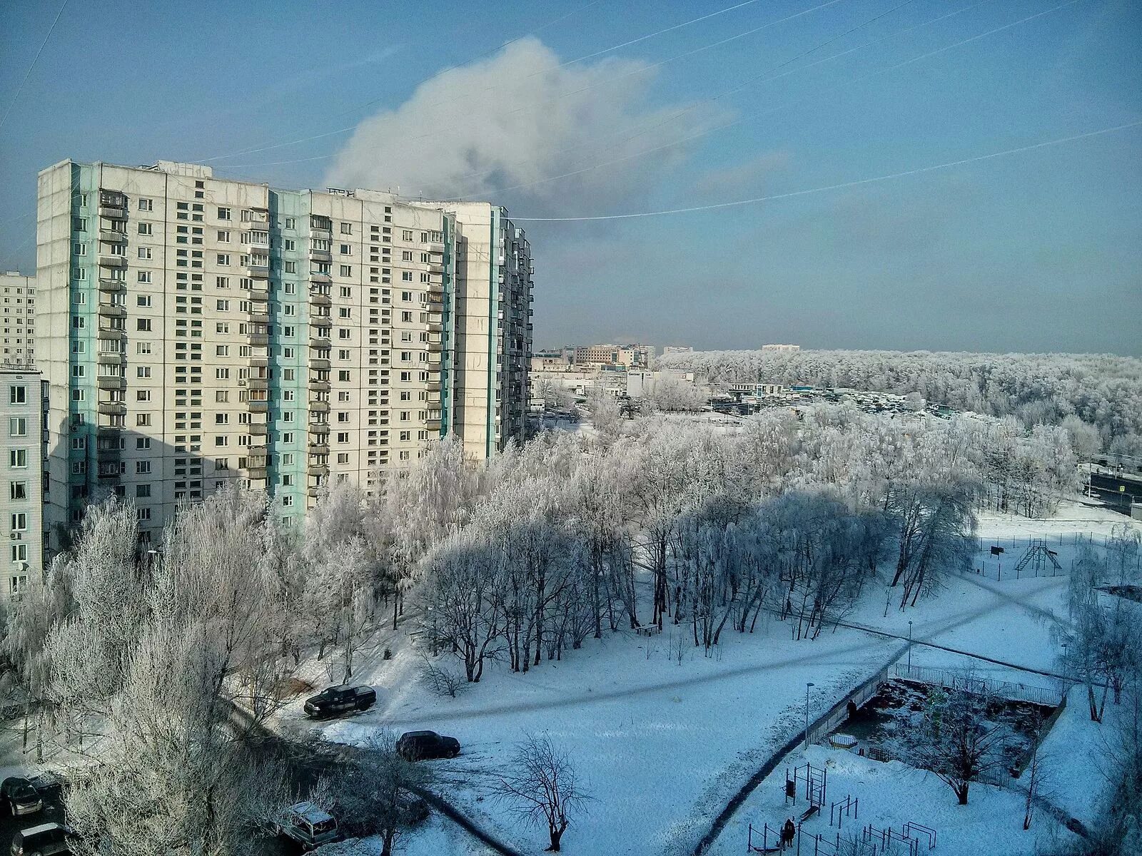 Стоит ясенево. Московский район Ясенево. Ясенево Москва. Зима район Ясенево. Юго Запад Ясенево.