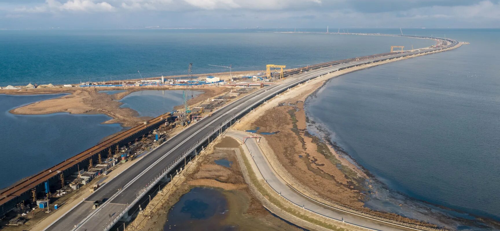 трасса на крымский мост. крымский мост через краснодар. проект дороги краснодар крымский мост. керченский мост 2020. мост в крыму через керченский пролив.