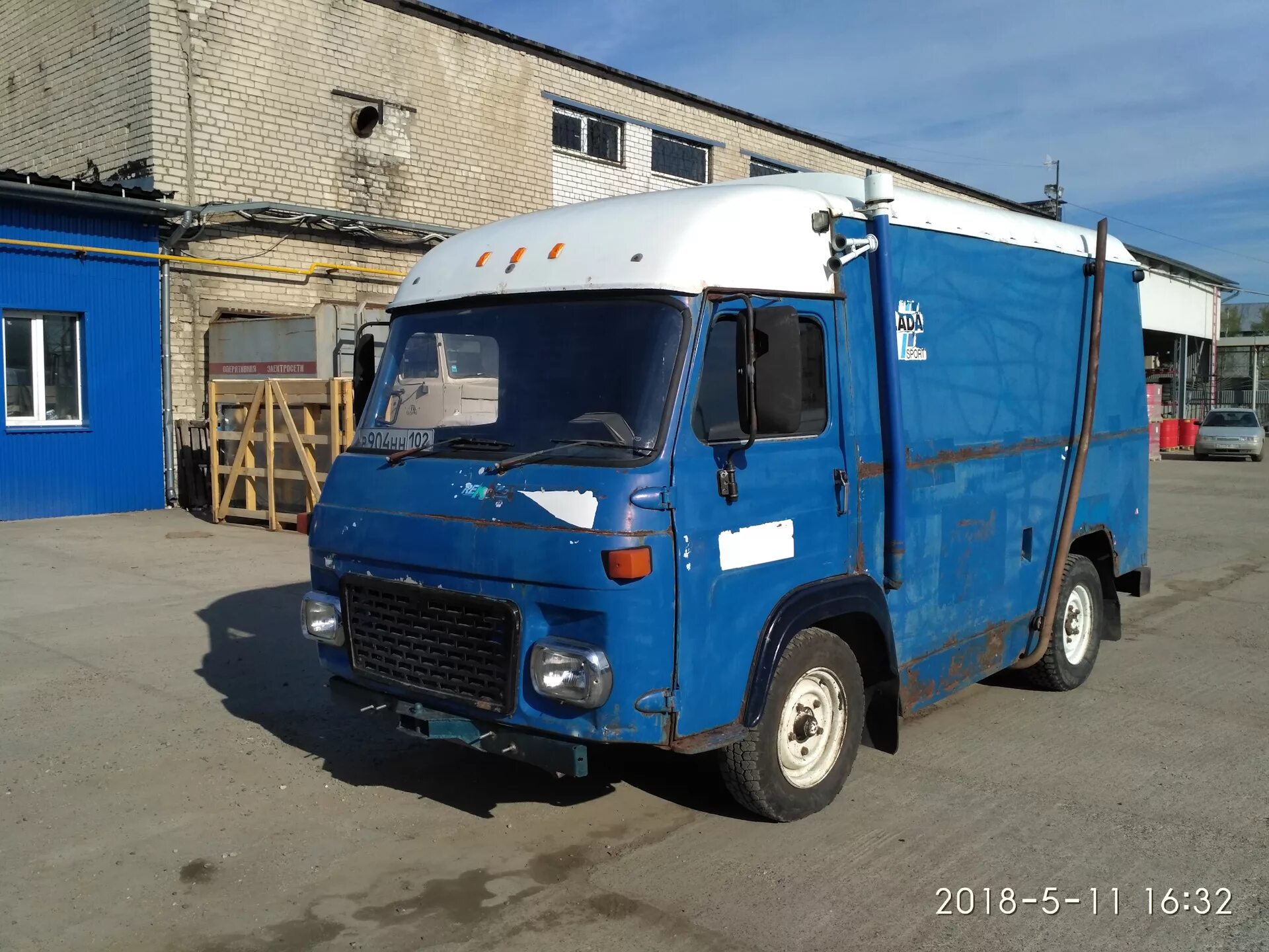 Авиа авто с пробегом. Avia a21. Avia a21 микроавтобус. Авиа 21ф фургон. Авиа а 21 изотермический.