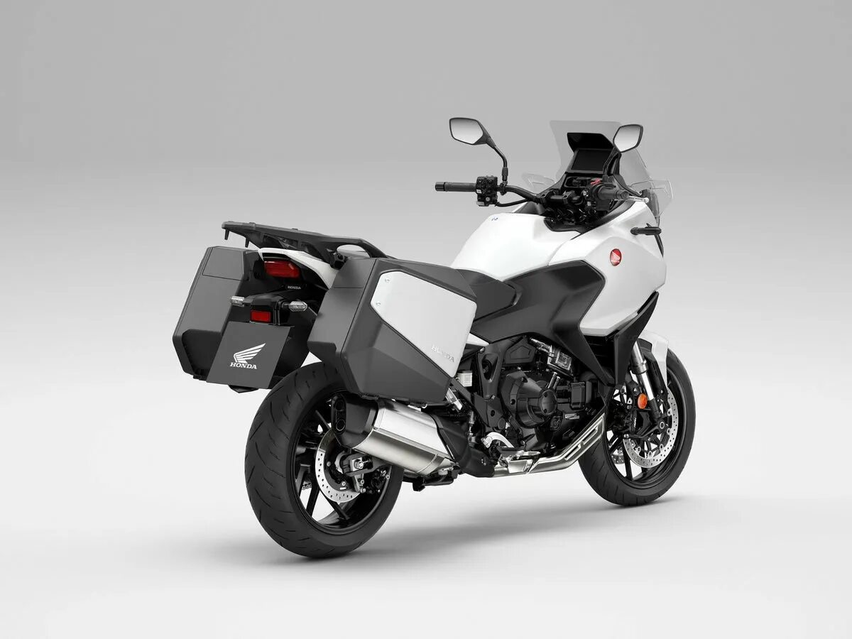 Honda nt1100 2022. Honda nt1100. Мотоцикл honda nt1100. Honda 2022 мотоцикл. Мотоцикл хонда nt 1100 2022.