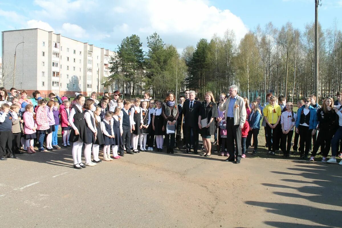65 школа киров нововятск. Школа 65 нововятск. Школа 65 киров. 65 школа киров нововятск. Город кирове школа 53.