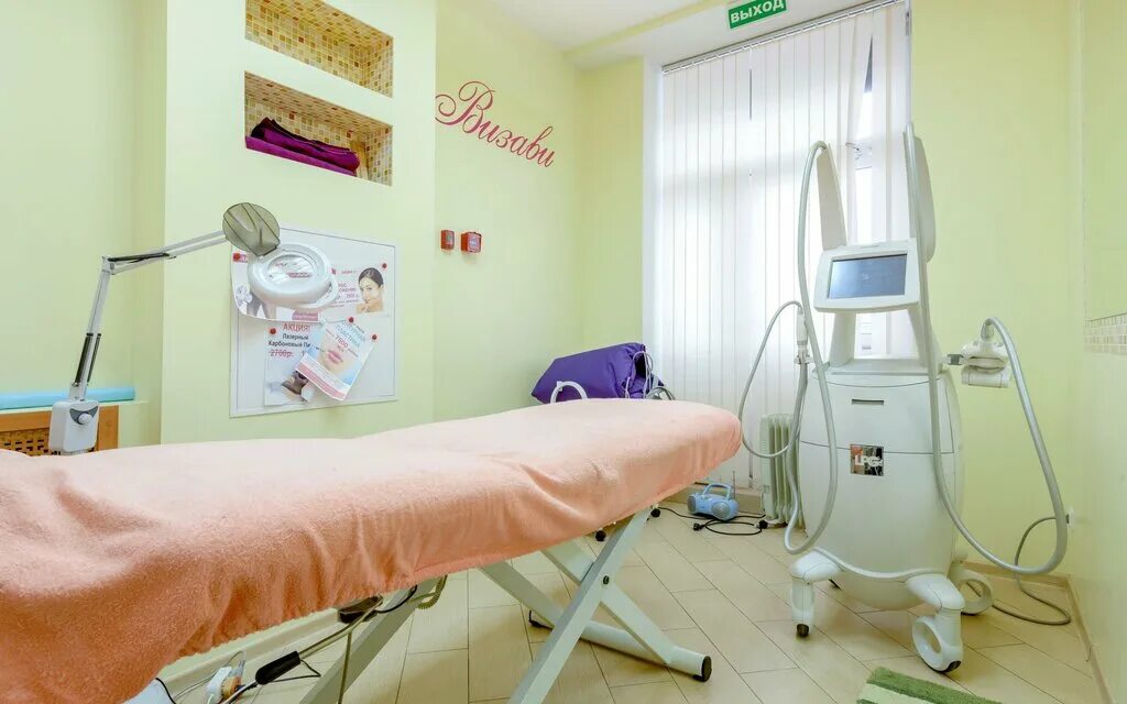 Визави салон красоты на латышских. Парикмахерская в мытищах визави. Визави салон красоты на латышских. Салон красоты визави воронеж ленинский проспект. Салон красоты на латышских стрелков.