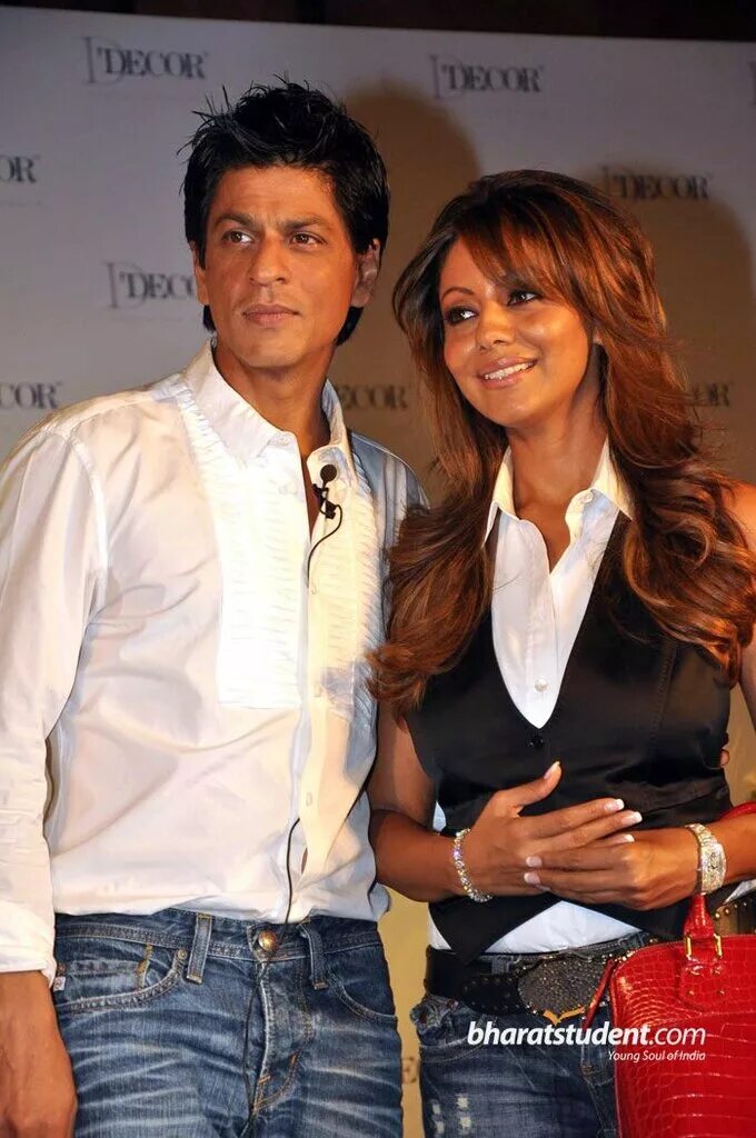 шахрукх кхан и его жена. гаури кхан. Gauri khan жена шахрукх кхан. гаури кхан жена шахрукх кхана. жена шахрукх кхана.