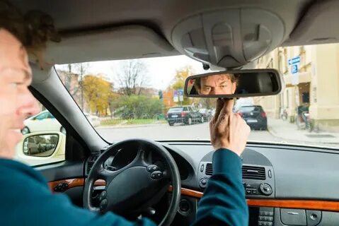 Почему водит в стороны