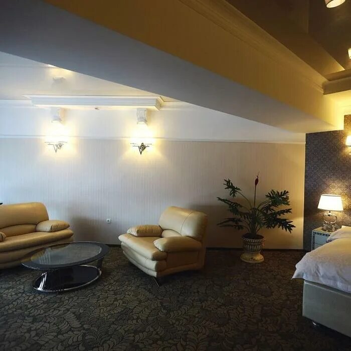 Гагарина, 24/1. Дракон гостиница оренбург. Гагарина, 24/1. Ресторан золотой дракон оренбург. Гагарина, 24/1.