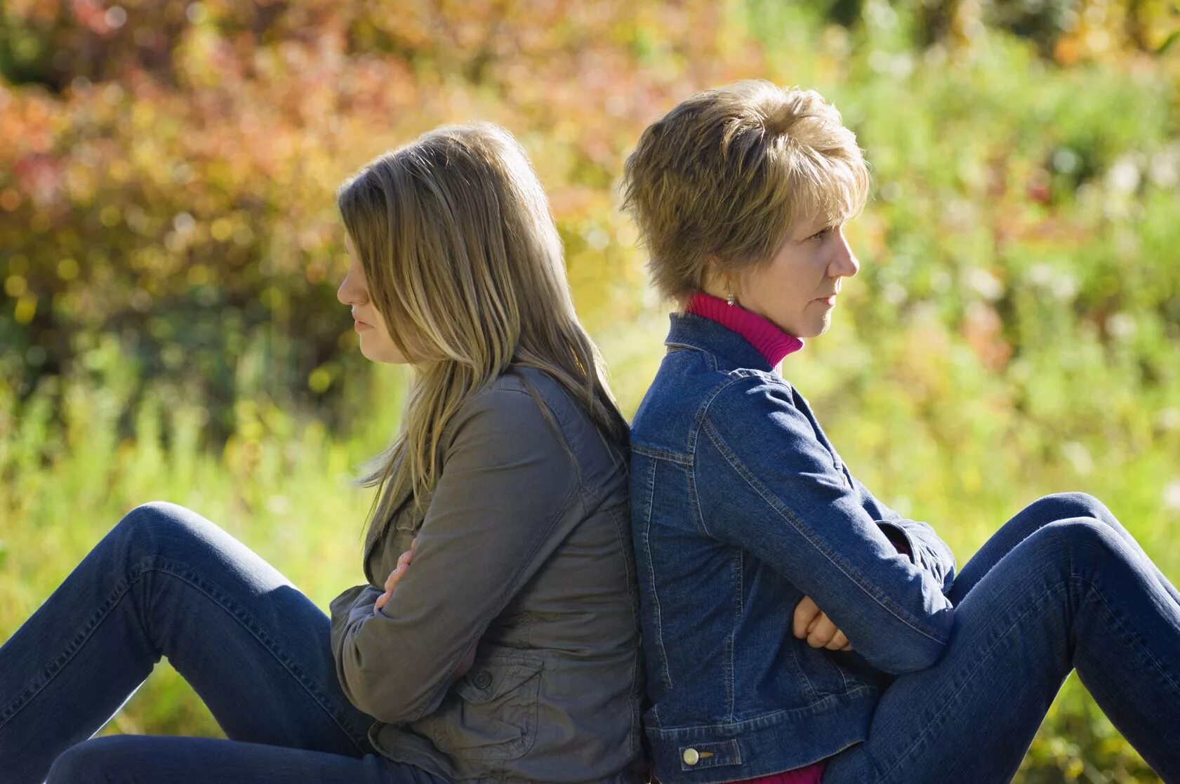 Поддержка человека. О чем молчат родители книга. Конфликт родителей и детей. Отец и сын. Проблемы в семье.