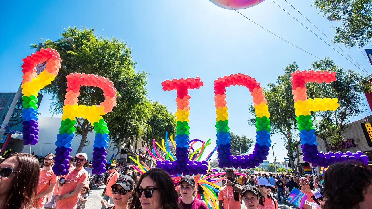 Прайд новости. Прайд новости. Прайд парад. Pride parade. Прайд новости.