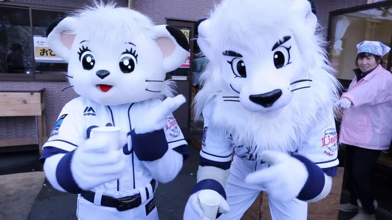 Маскот чм 2022. Женский чемпионат мира по футболу. Лина и лео ютуб. Талисман универсиады 2023 в екатеринбурге. Маскот 2023.