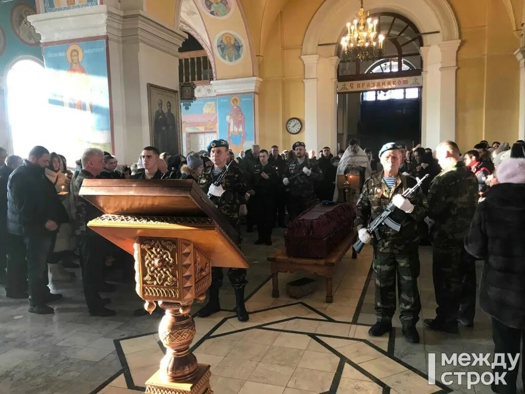 Прощание с погибшими в нижнем тагиле. Прощание с погибшими в нижнем тагиле. Прощание с погибшими в нижнем тагиле. Прощание с погибшими в нижнем тагиле. Прощание с погибшими в нижнем тагиле.