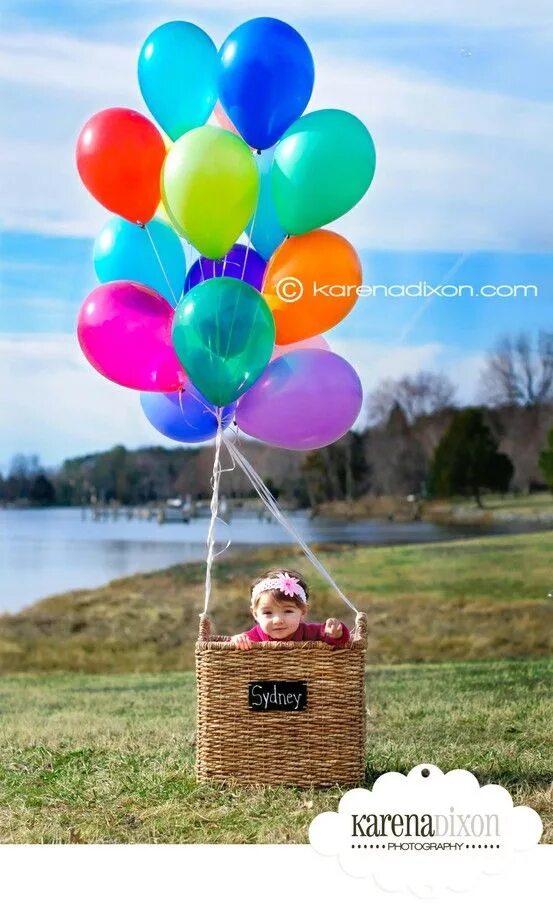 Корзина с шарами для фотосессии. Фотосессия с воздушным шаром детская. Фотосессия с воздушными шариками. Воздушный шар с корзиной. Воздушные шарики с корзиной.