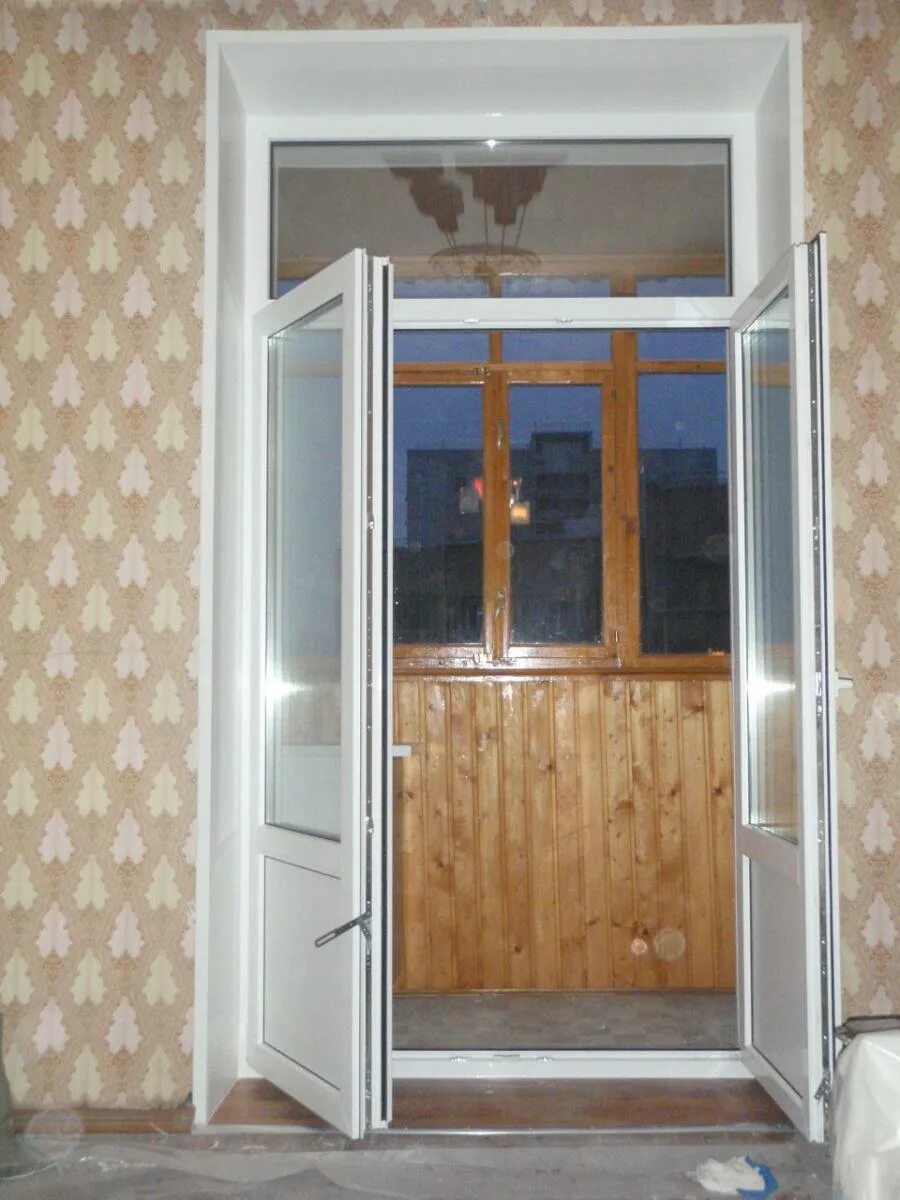 Штульповые двери ПВХ. Двойная балконная дверь